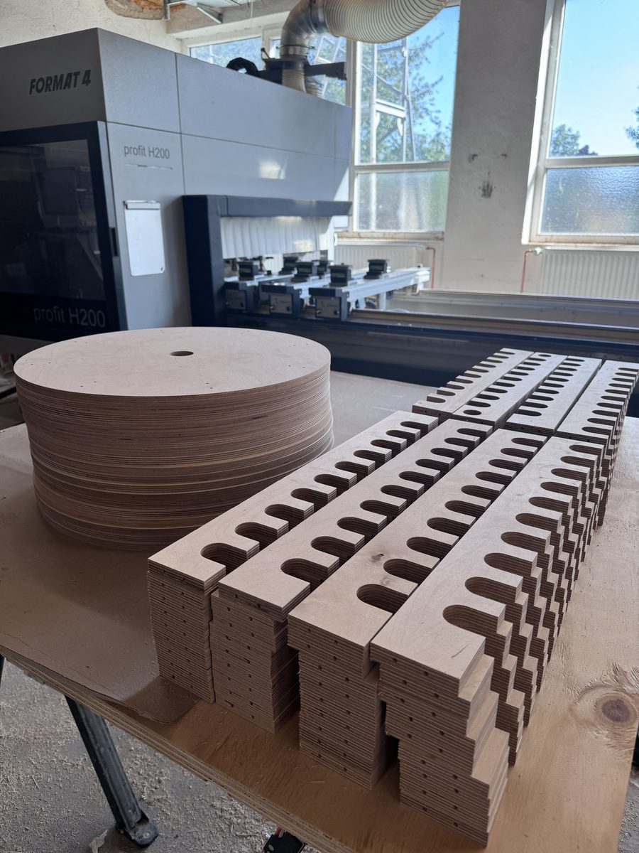 CNC-gefräste Holzprodukte aus eigener Fertigung